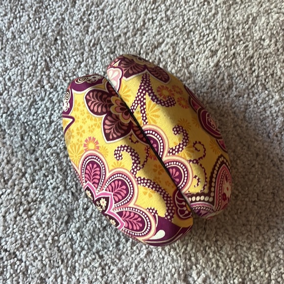 Vera Bradley sunglasses case - Picture 3 of 3